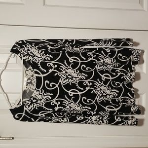 Black & White Floral Sweater (Woman)